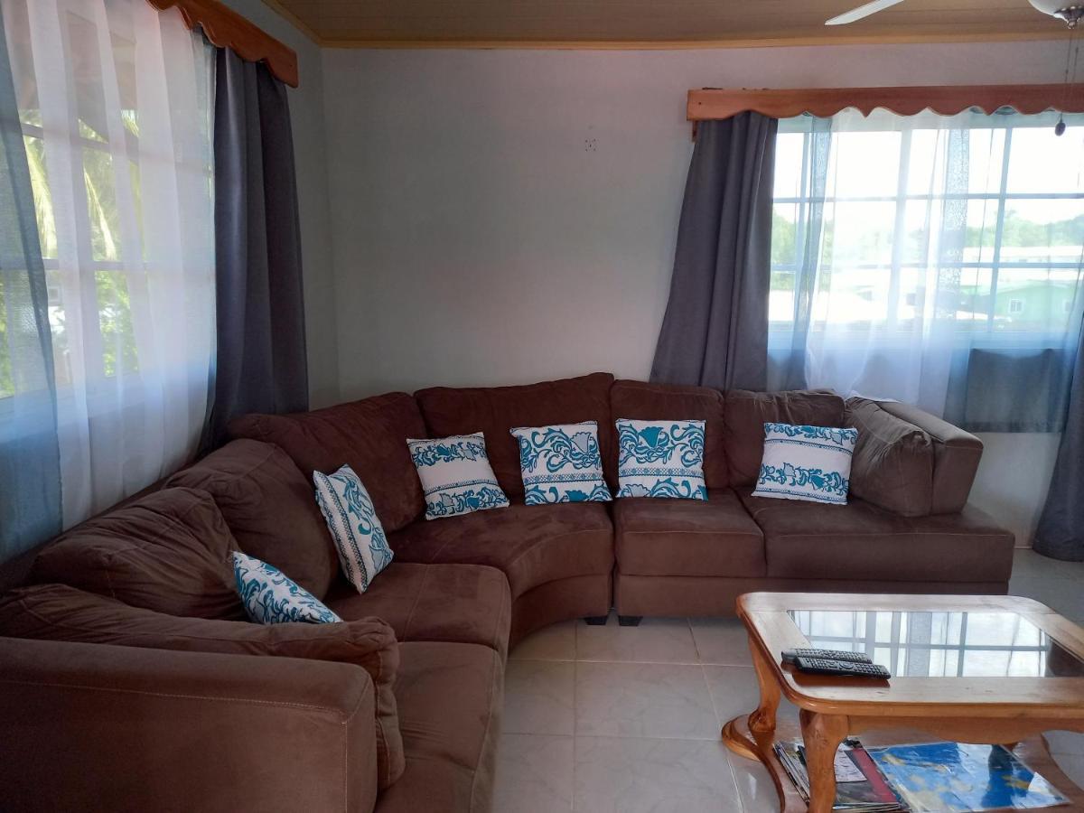Urania House Villa Bocas Town Kültér fotó