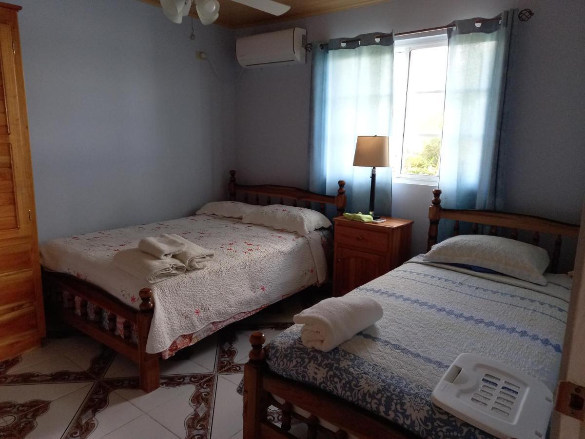 Urania House Villa Bocas Town Kültér fotó